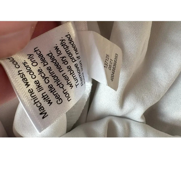 Nine West Floral Blouse Pastel Size Medium Summer Lightweight - Picture 5 of 8